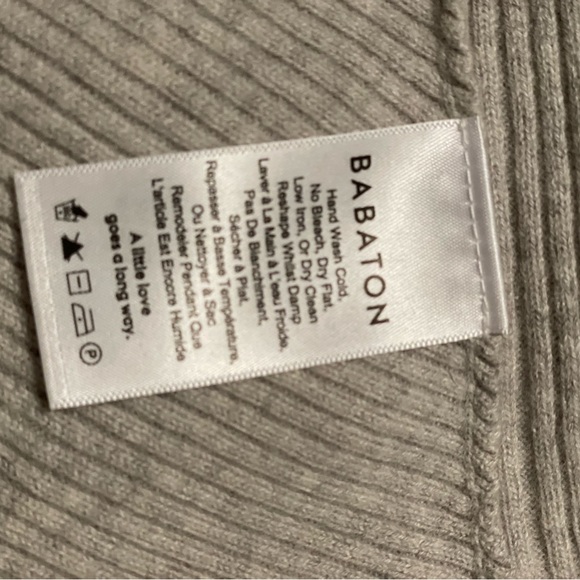 Cross-back Sweater - Babaton - Picture 4 of 6